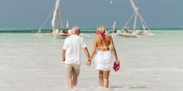 Smart Travel Tips Every Senior Should Know